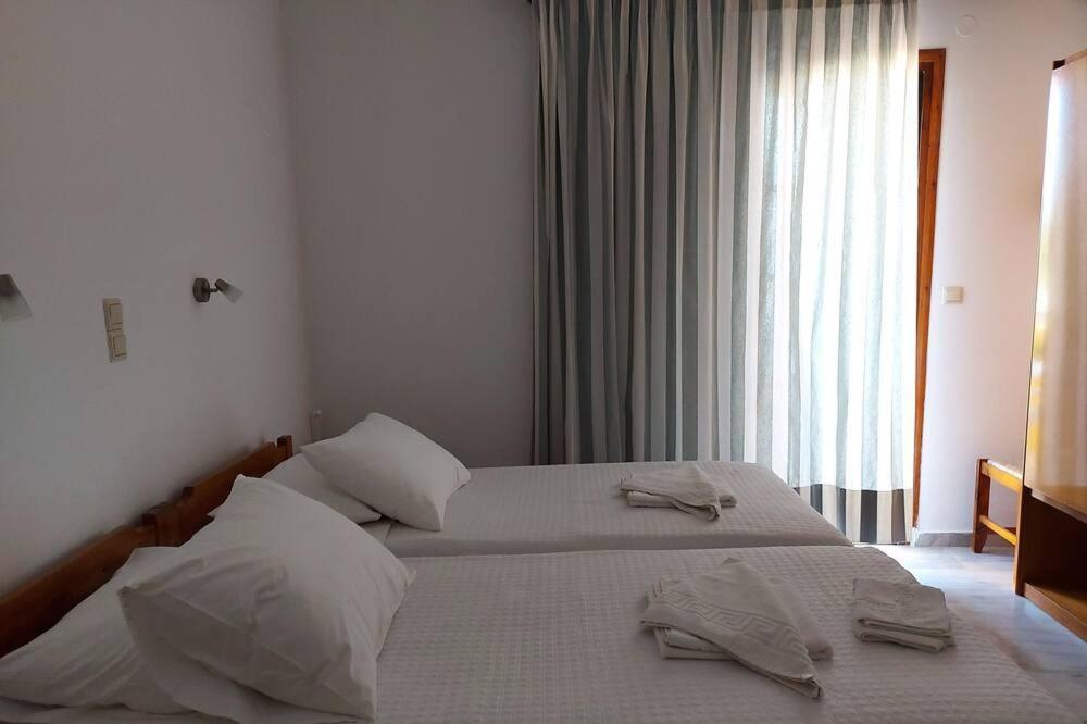 Menelaos Apartments Daratsos Екстер'єр фото