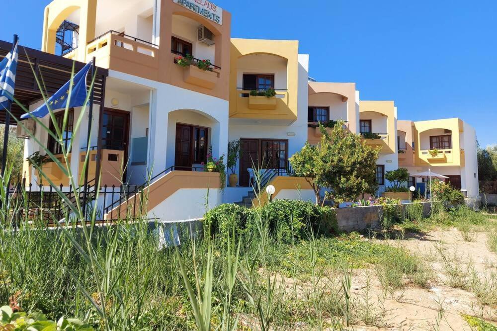 Menelaos Apartments Daratsos Екстер'єр фото