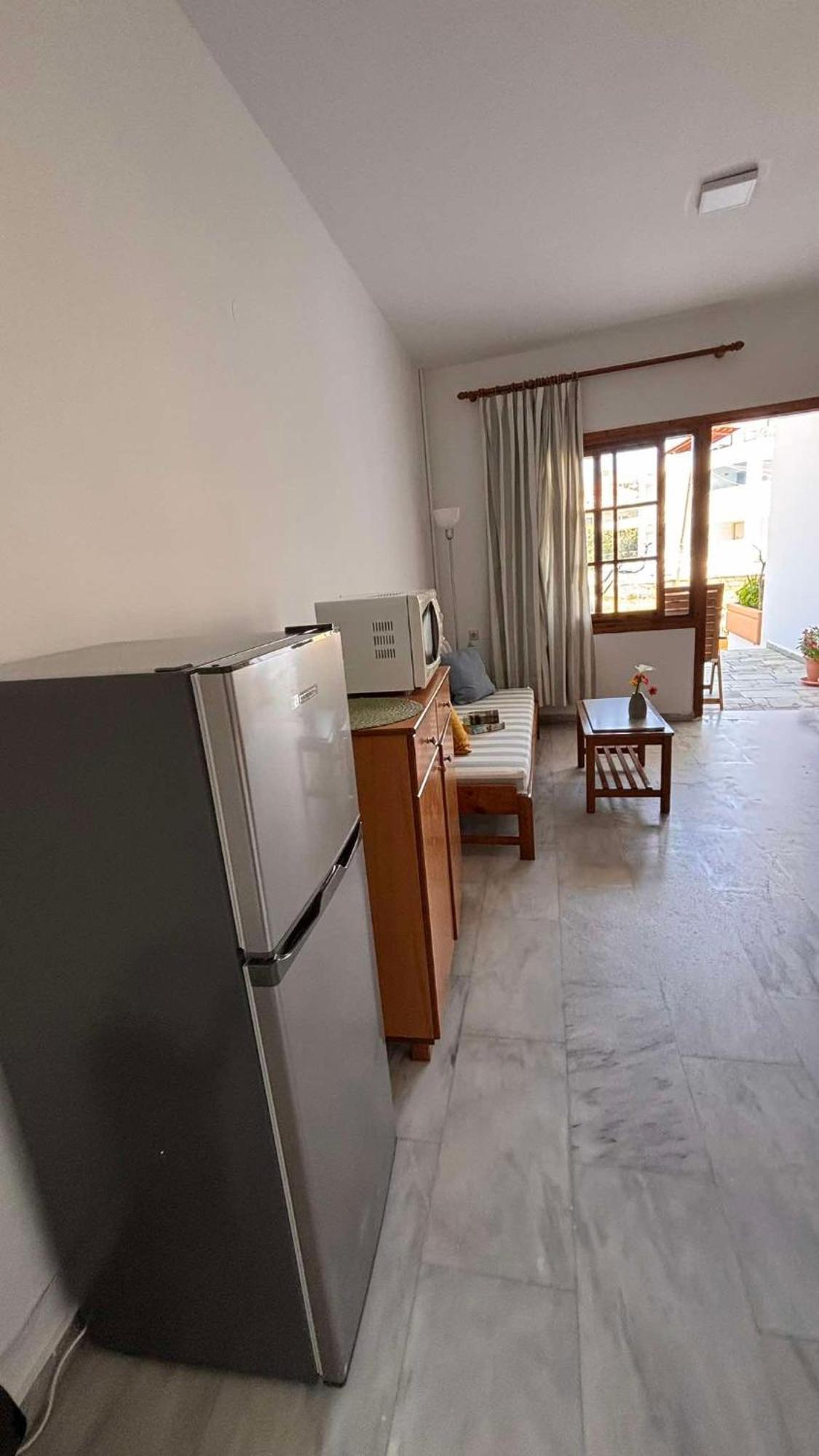 Menelaos Apartments Daratsos Екстер'єр фото